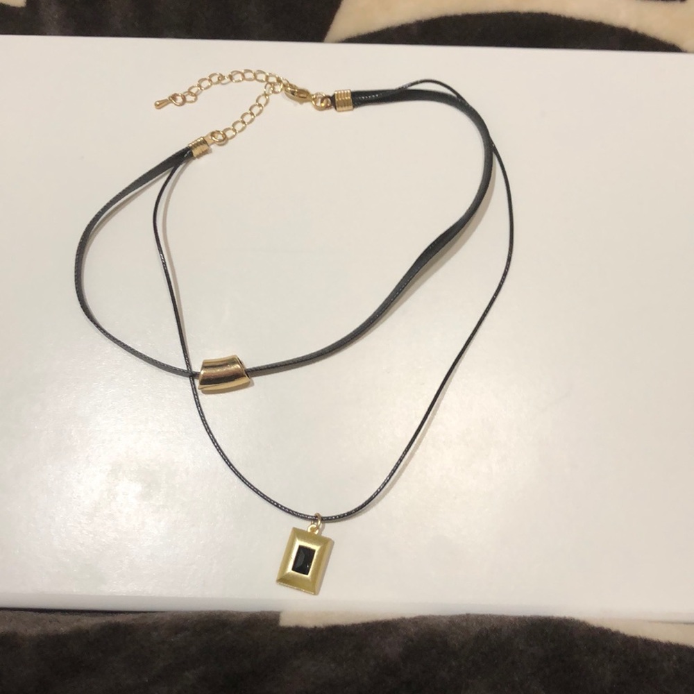 FREE - Reversible Double Choker - Picture 2 of 5